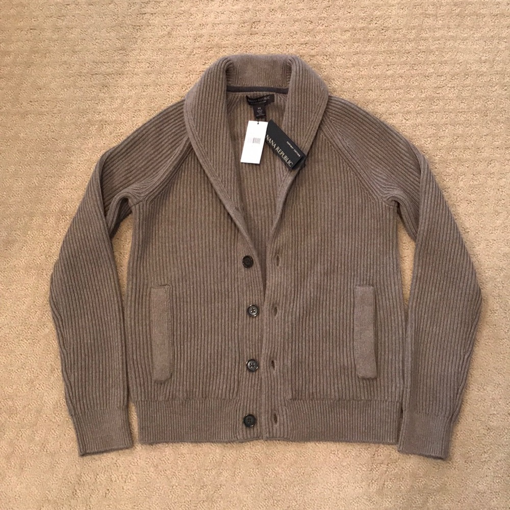 Men’s Banana Republic cardigan